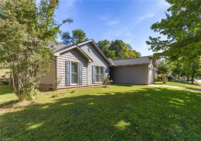 Photo 2 of Sale Pending at 3606 Cardinal Ridge Dr, Greensboro, NC 27410 | MLS# 1235318 | Listing updated on 2026-09-18