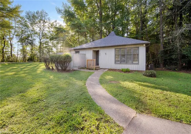 Photo 3 of Single family home for sale at 481 Tussey Rd, Lexington, NC 27295 | MLS# 1235684 | Listing updated on 2026-09-22