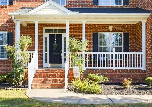 Photo 2 of Single family home for sale at 7620 Sterlingshire Dr, Greensboro, NC 27409 | MLS# 1238163 | Listing updated on 2026-10-25