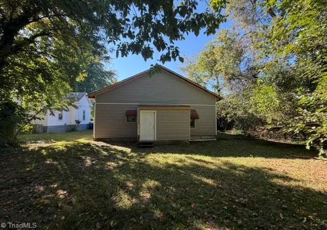 Photo 3 of Single family home for sale at 1321 E 2nd Street, Winston Salem, NC 27101 | MLS# 1239326 | Listing updated on 2026-10-28