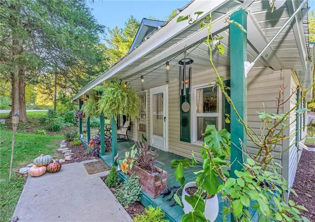 Photo 2 of Sale Pending at 9472 N Old Nc Hwy 16, Millers Creek, NC 28651 | MLS# 1239257 | Listing updated on 2026-10-27