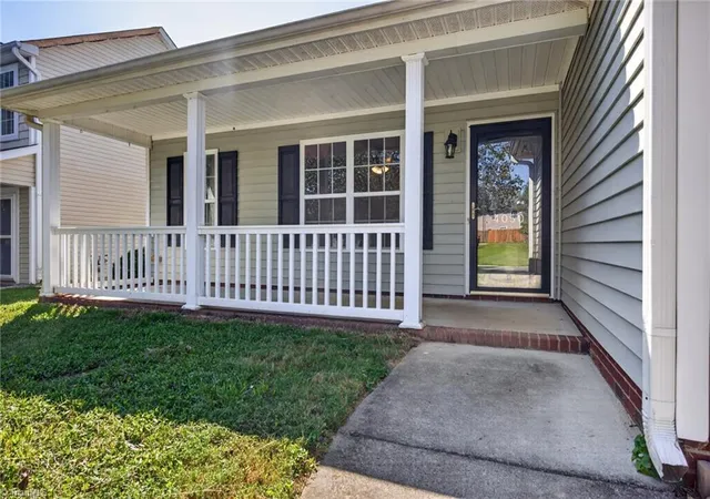 Photo 3 of Single family home for sale at 4050 Shallowcreek Ct, Winston Salem, NC 27127 | MLS# 1236389 | Listing updated on 2026-10-09