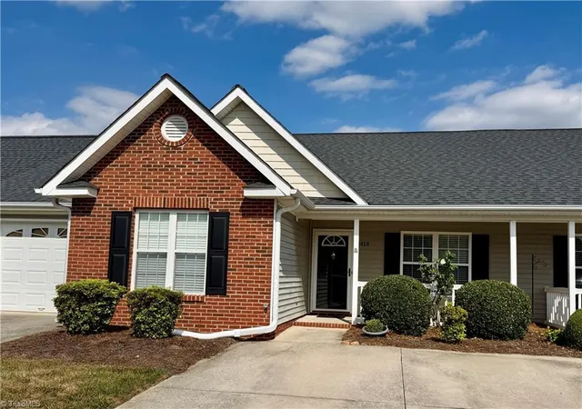 Photo 1 of Single family home for sale at 2418 Wynbrook Sq Ct, Winston Salem, NC 27103 | MLS# 1235724 | Listing updated on 2026-10-28