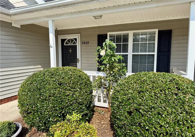 Photo 2 of Single family home for sale at 2418 Wynbrook Sq Ct, Winston Salem, NC 27103 | MLS# 1235724 | Listing updated on 2026-10-28