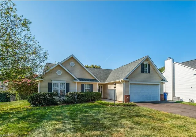 Photo 1 of Single family home for sale at 5550 Woodspring Dr, Winston Salem, NC 27106 | MLS# 1234166 | Listing updated on 2026-10-04