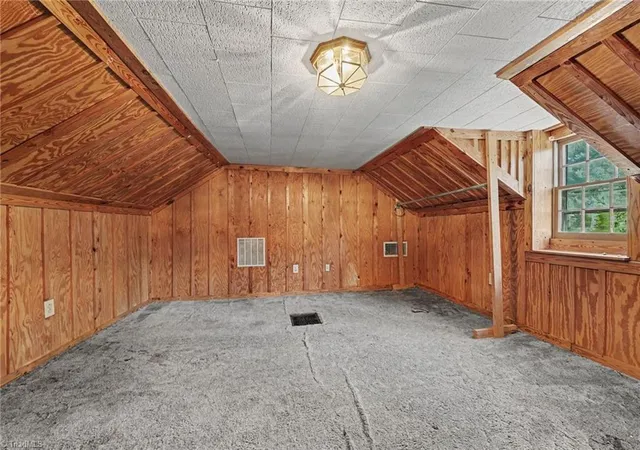 Photo 4 of Single family home for sale at 3264 Nc Hwy 8 S, Walnut Cove, NC 27052 | MLS# 1239905 | Listing updated on 2026-10-27