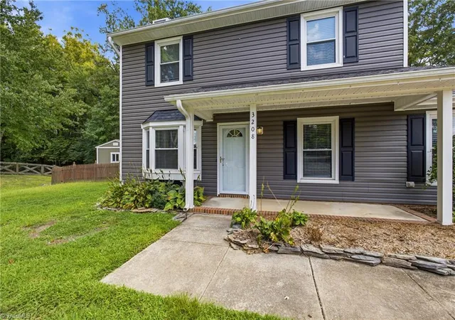 Photo 3 of Sale Pending at 3208 Wallaby Ct, High Point, NC 27265 | MLS# 1234146 | Listing updated on 2026-09-08