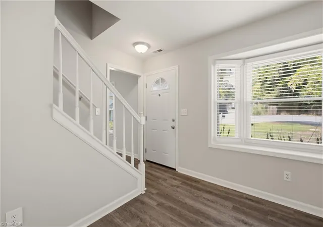 Photo 4 of Sale Pending at 3208 Wallaby Ct, High Point, NC 27265 | MLS# 1234146 | Listing updated on 2026-09-08