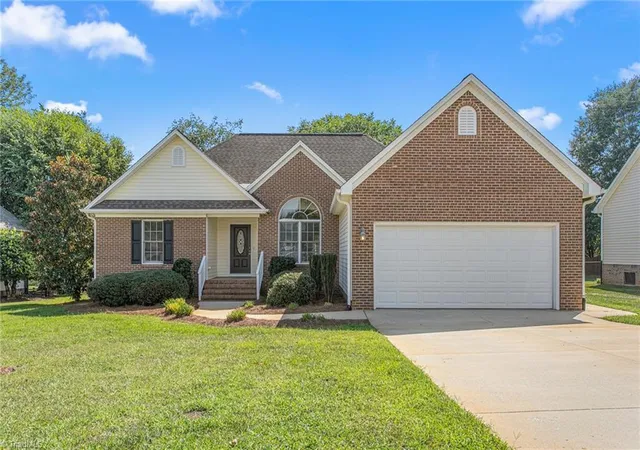 Photo 1 of Sale Pending at 208 Tyndall Dr, Burlington, NC 27215 | MLS# 1235666 | Listing updated on 2026-10-08