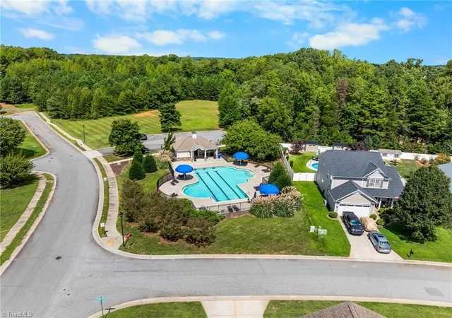 Photo 31 of Single family home for sale at 110 Habersham Ct, Lexington, NC 27295 | MLS# 1235087 | Listing updated on 2026-10-21