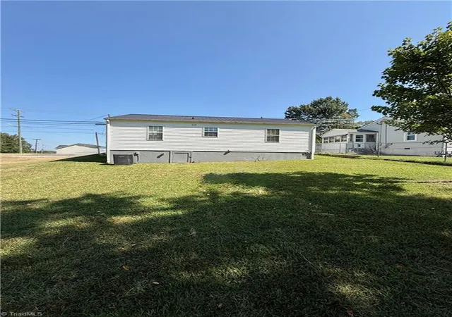 Photo 3 of Sale Pending at 1003 Unity St, Thomasville, NC 27360 | MLS# 1234635 | Listing updated on 2026-09-15