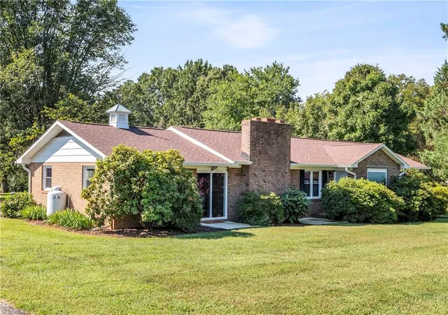 Photo 1 of Sale Pending at 163 Lakewood Village Rd, Mocksville, NC 27028 | MLS# 1235344 | Listing updated on 2026-09-18