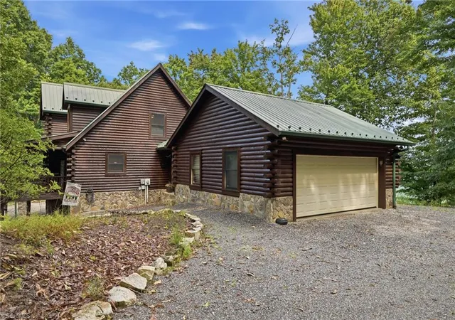 Photo 2 of Single family home for sale at 2235 Buck Mountain Rd, Purlear, NC 28665 | MLS# 1235057 | Listing updated on 2026-10-07