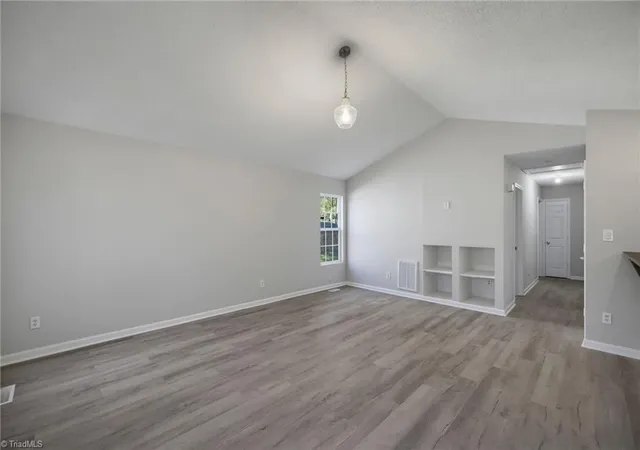 Photo 2 of Single family home for sale at 641 Glenbrook Dr, Winston Salem, NC 27101 | MLS# 1239073 | Listing updated on 2026-10-16