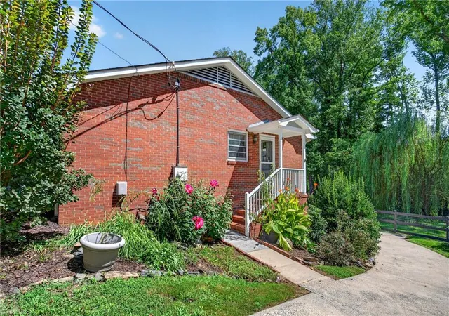 Photo 3 of Sale Pending at 4330 Witherow Rd, Winston Salem, NC 27106 | MLS# 1233753 | Listing updated on 2026-10-06