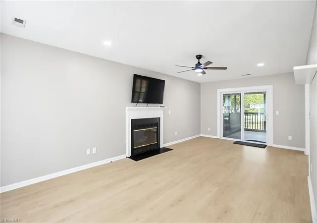Photo 4 of Sale Pending at 3506 Cardinal Ridge Dr, Greensboro, NC 27410 | MLS# 1234136 | Listing updated on 2026-10-02