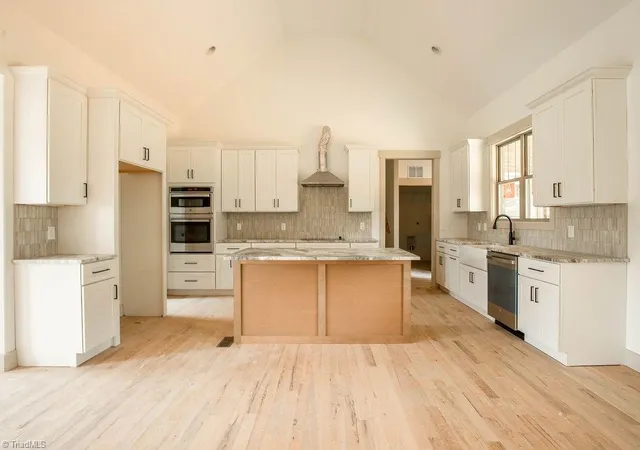 Photo 4 of Single family home for sale at 2921 Reginas Way, Randleman, NC 27317 | MLS# 1233881 | Listing updated on 2026-09-05