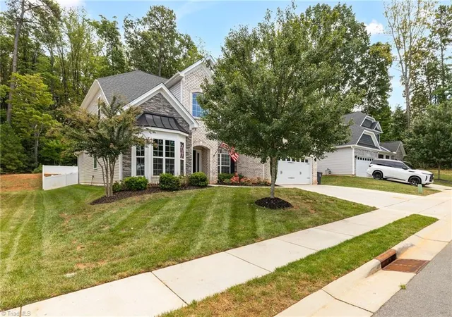 Photo 2 of Sale Pending at 1125 Magenta Way, Kernersville, NC 27284 | MLS# 1234840 | Listing updated on 2026-09-13