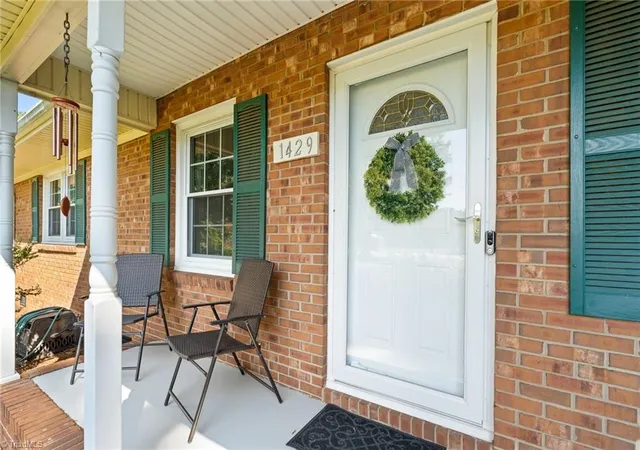 Photo 3 of Sale Pending at 1429 Oak Ridge Rd, Kernersville, NC 27284 | MLS# 1235645 | Listing updated on 2026-10-01