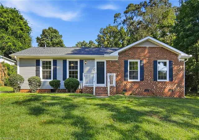 Photo 1 of Sale Pending at 103 Shenandoah Dr, Winston Salem, NC 27103 | MLS# 1235676 | Listing updated on 2026-10-20