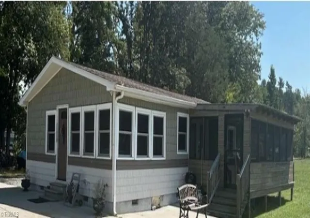 Single family home for sale at 1120 Riverview Rd, Lexington, NC 27292 | MLS# 1235312
