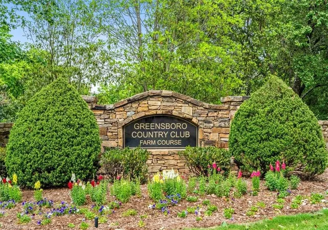 Photo 3 of Sale Pending at 3905 Battenburg Ct, Greensboro, NC 27410 | MLS# 1235813 | Listing updated on 2026-10-01