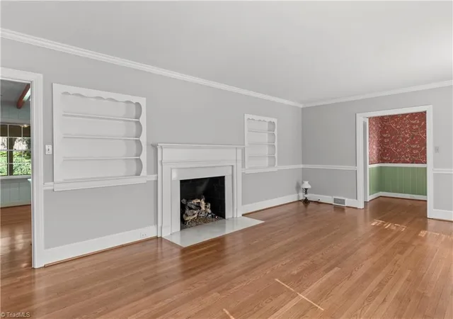 Photo 4 of Single family home for sale at 1236 Huntingdon Rd, Winston Salem, NC 27104 | MLS# 1239444 | Listing updated on 2026-10-25