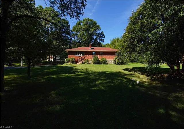 Photo 1 of Single family home for sale at 3425 Pine Valley Rd, High Point, NC 27265 | MLS# 1235148 | Listing updated on 2026-10-03