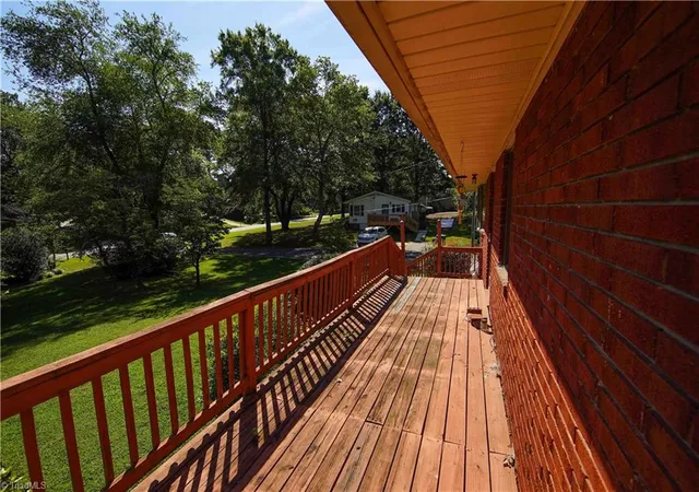 Photo 2 of Single family home for sale at 3425 Pine Valley Rd, High Point, NC 27265 | MLS# 1235148 | Listing updated on 2026-10-03