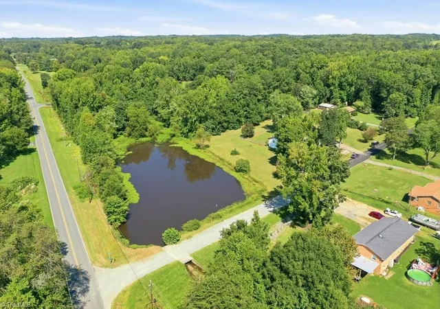 Photo 2 of Sale Pending at 2930 Lake Dr, Burlington, NC 27217 | MLS# 1235863 | Listing updated on 2026-09-22