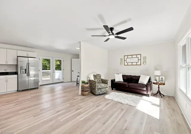 Photo 3 of Sale Pending at 2930 Lake Dr, Burlington, NC 27217 | MLS# 1235863 | Listing updated on 2026-09-22