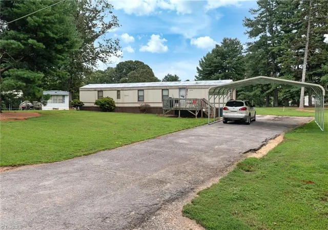 Photo 2 of Manufactured home for sale at 7438 Olin Rd, Pfafftown, NC 27040 | MLS# 1236220 | Listing updated on 2026-09-19