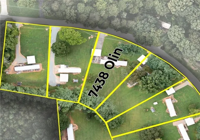 Photo 3 of Manufactured home for sale at 7438 Olin Rd, Pfafftown, NC 27040 | MLS# 1236220 | Listing updated on 2026-09-19