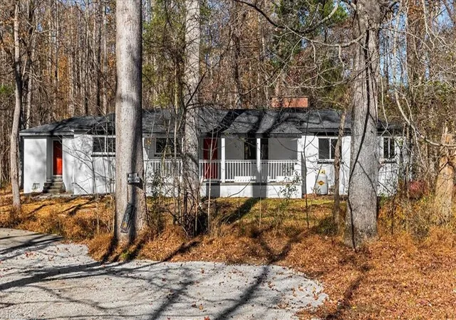 Photo 1 of Sale Pending at 3913 Tarpon Rd, Pleasant Garden, NC 27313 | MLS# 1235753 | Listing updated on 2026-09-29