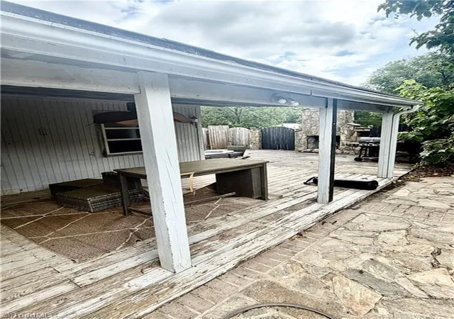 Photo 3 of Single family home for sale at 1004 Roach St, Mayodan, NC 27027 | MLS# 1235347 | Listing updated on 2026-09-11