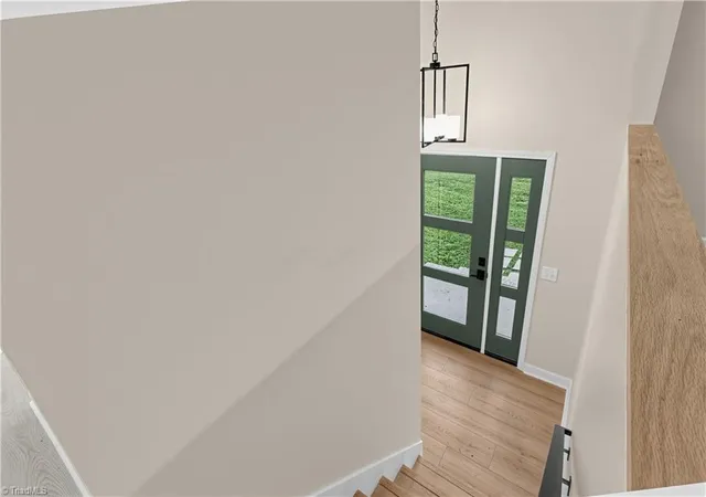Photo 3 of Single family home for sale at 124 Oak Ridge Dr, Mount Airy, NC 27030 | MLS# 1234145 | Listing updated on 2026-09-09