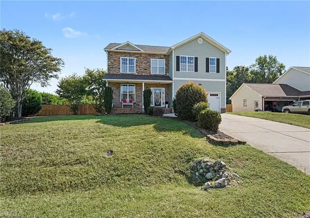 Photo 2 of Sale Pending at 5195 Sheffield Dr, Kernersville, NC 27284 | MLS# 1235754 | Listing updated on 2026-10-02