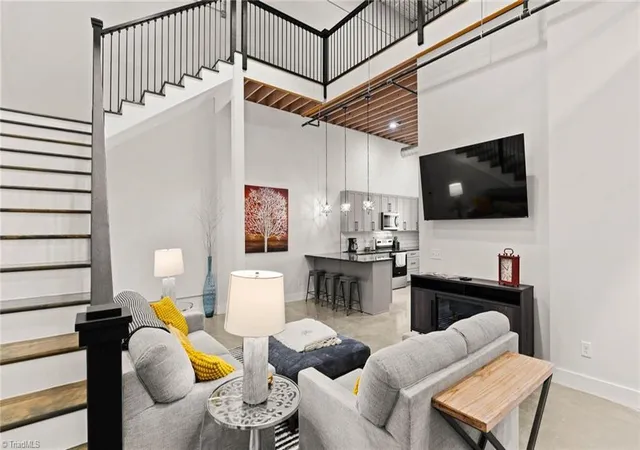 Photo 4 of Sale Pending at 215 SE Jefferson Sta Pl #210, West Jefferson, NC 28694 | MLS# 1231778 | Listing updated on 2026-09-14