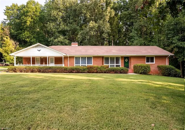 Photo 2 of Sale Pending at 229 Random Rd, Mocksville, NC 27028 | MLS# 1233704 | Listing updated on 2026-09-21