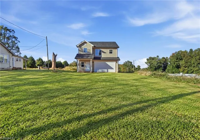 Photo 3 of Single family home for sale at 235 Brewer St, Asheboro, NC 27203 | MLS# 1240134 | Listing updated on 2026-10-26
