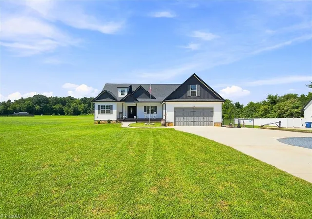 Photo 2 of Single family home for sale at 6135 Nc Hwy 62, Burlington, NC 27215 | MLS# 1234281 | Listing updated on 2026-09-17