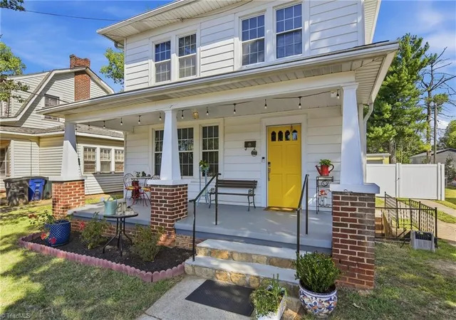 Photo 3 of Sale Pending at 415 W 25th Street, Winston Salem, NC 27105 | MLS# 1236398 | Listing updated on 2026-10-06
