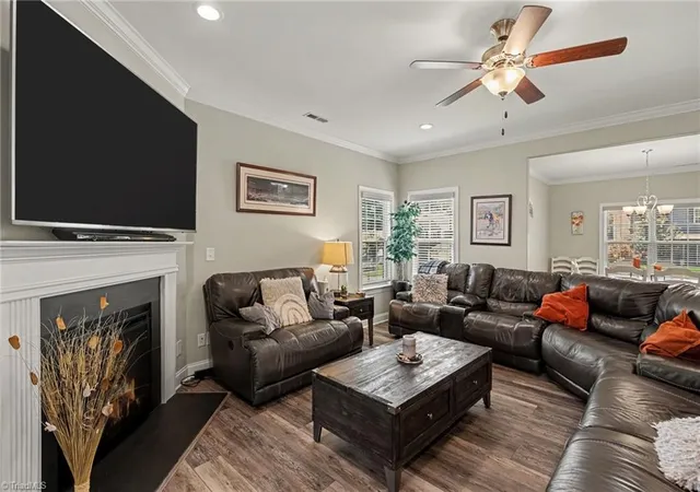 Photo 4 of Single family home for sale at 204 Montreat Dr, Lexington, NC 27295 | MLS# 1234799 | Listing updated on 2026-09-27