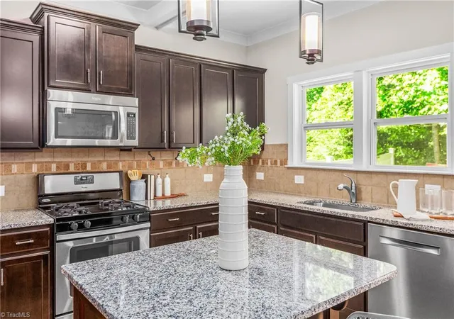 Photo 4 of Sale Pending at 431 Shady Grv Ct, Winston Salem, NC 27103 | MLS# 1234593 | Listing updated on 2026-10-16