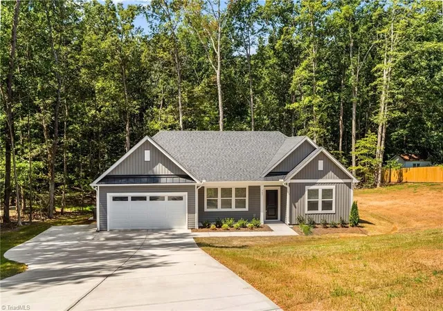 Photo 2 of Single family home for sale at 307 Sowers Fry Rd, Salisbury, NC 28144 | MLS# 1234338 | Listing updated on 2026-09-04