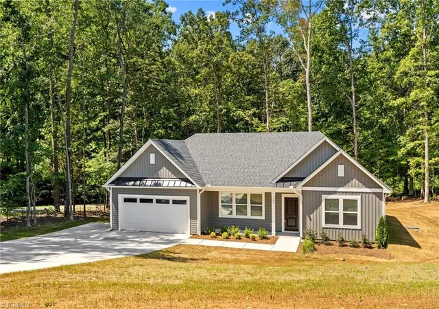 Photo 2 of Single family home for sale at 307 Sowers Fry Rd, Salisbury, NC 28144 | MLS# 1234338 | Listing updated on 2026-09-20