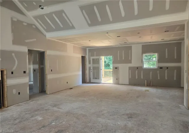 Photo 3 of Sale Pending at 2850 Leonard Rd, Lexington, NC 27295 | MLS# 1234267 | Listing updated on 2026-10-17