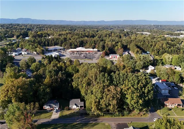 Photo 2 of Single family home for sale at 135 Old Toast Rd, Mount Airy, NC 27030 | MLS# 1238487 | Listing updated on 2026-10-27