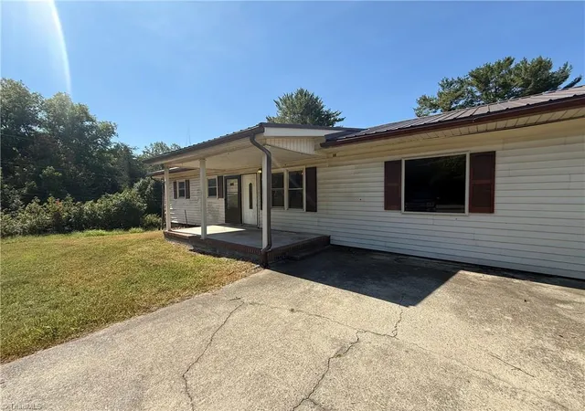 Photo 3 of Single family home for sale at 5170 Nc Hwy 700, Eden, NC 27288 | MLS# 1236108 | Listing updated on 2026-09-24