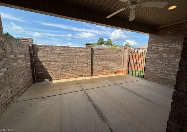 Photo 8 of Single family home for sale at 1095 Beechcraft Dr, Mebane, NC 27302 | MLS# 1234493 | Listing updated on 2026-09-03